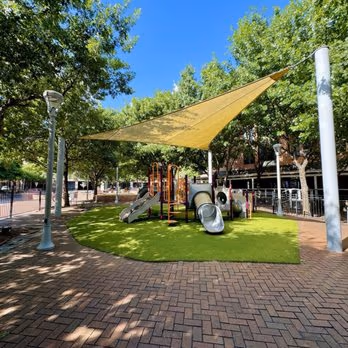Triangle Park Off-Leash Area